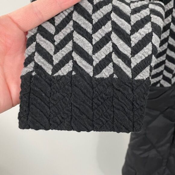 NWT Nic+Zoe Quilted Mix Media Coat Size SMALL Knit Black Patch Pocket - Picture 11 of 13